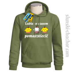 Lubia se czasem pomaszkiecić - bluza męska - khaki